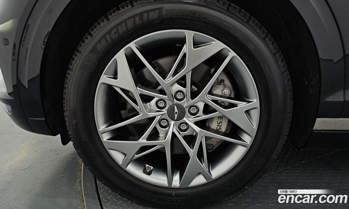 Genesis GV70 2.5T Gasoline 2WD