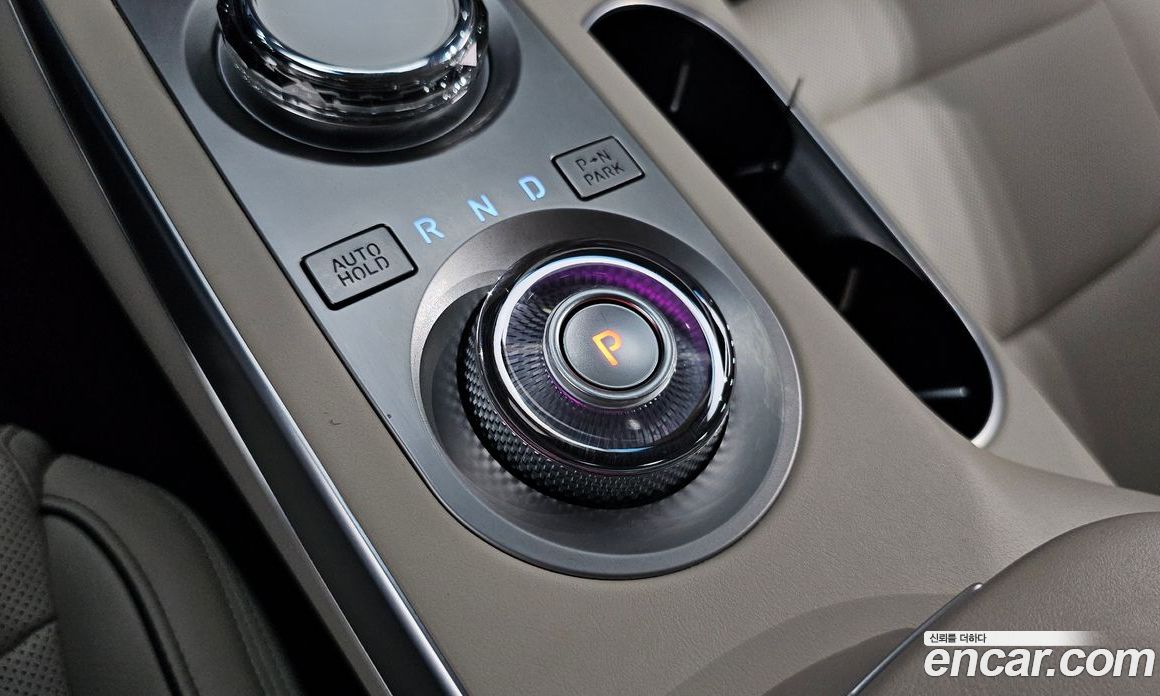 Genesis GV70 2.5T Gasoline 2WD
