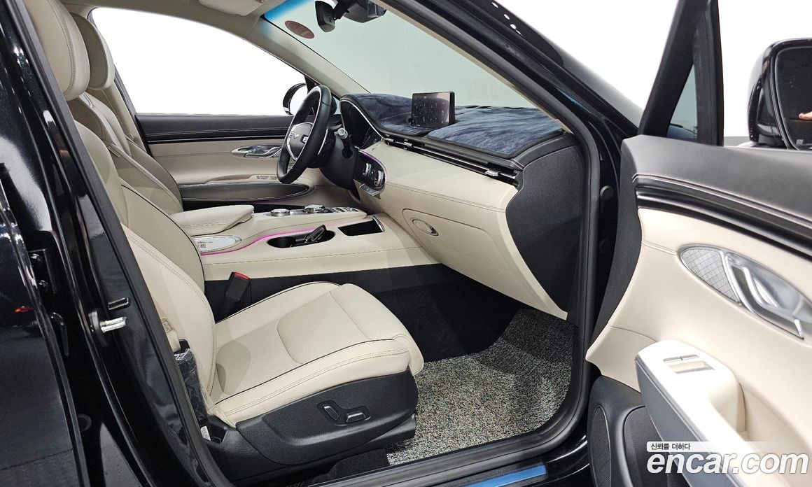 Genesis GV70 2.5T Gasoline 2WD