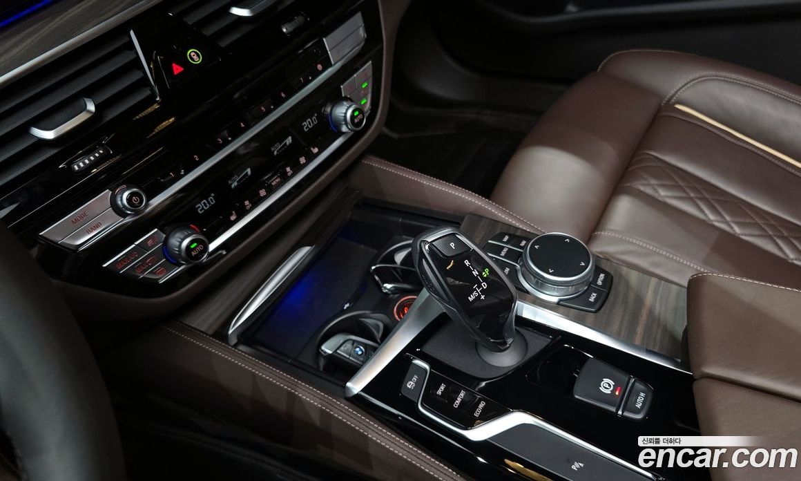 BMW 5-Series i520 M Sport