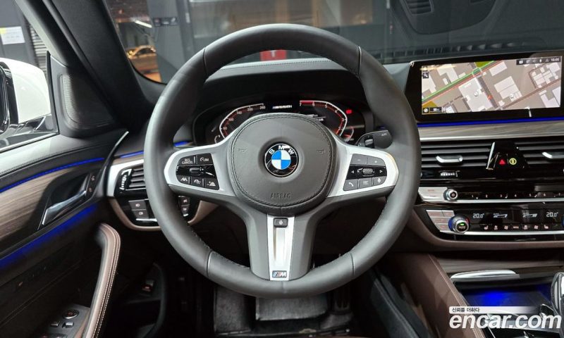 BMW 5-Series i520 M Sport