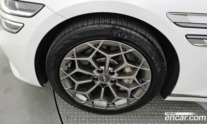 Genesis G80 Gasoline 2.5 Turbo AWD