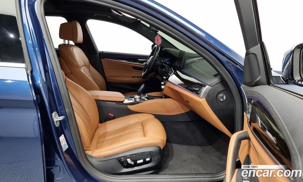 BMW 5-Series i520 M Sport