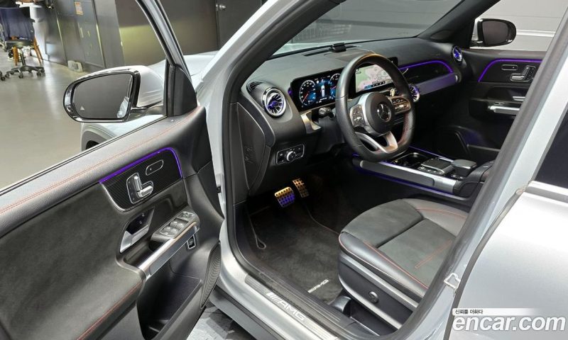 Mercedes Benz GLB-Class AMG GLB35 4MATIC