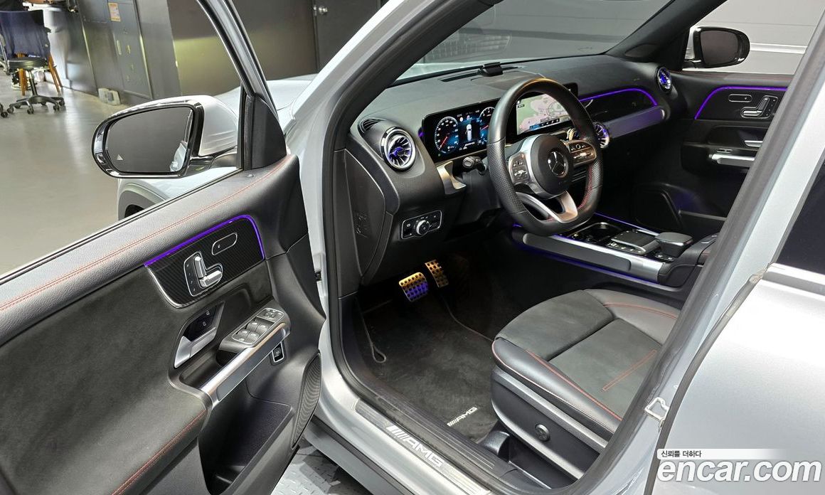 Mercedes Benz GLB-Class AMG GLB35 4MATIC