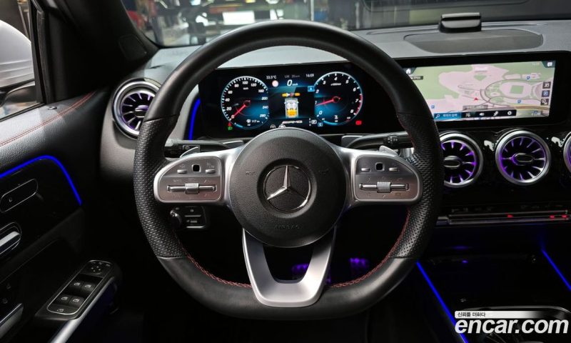 Mercedes Benz GLB-Class AMG GLB35 4MATIC