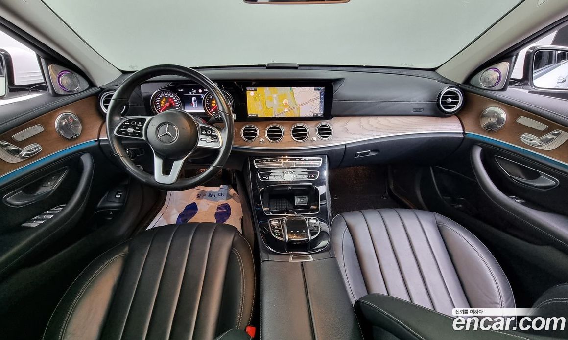 Mercedes Benz E-Class E220d 4MATIC Exclusive