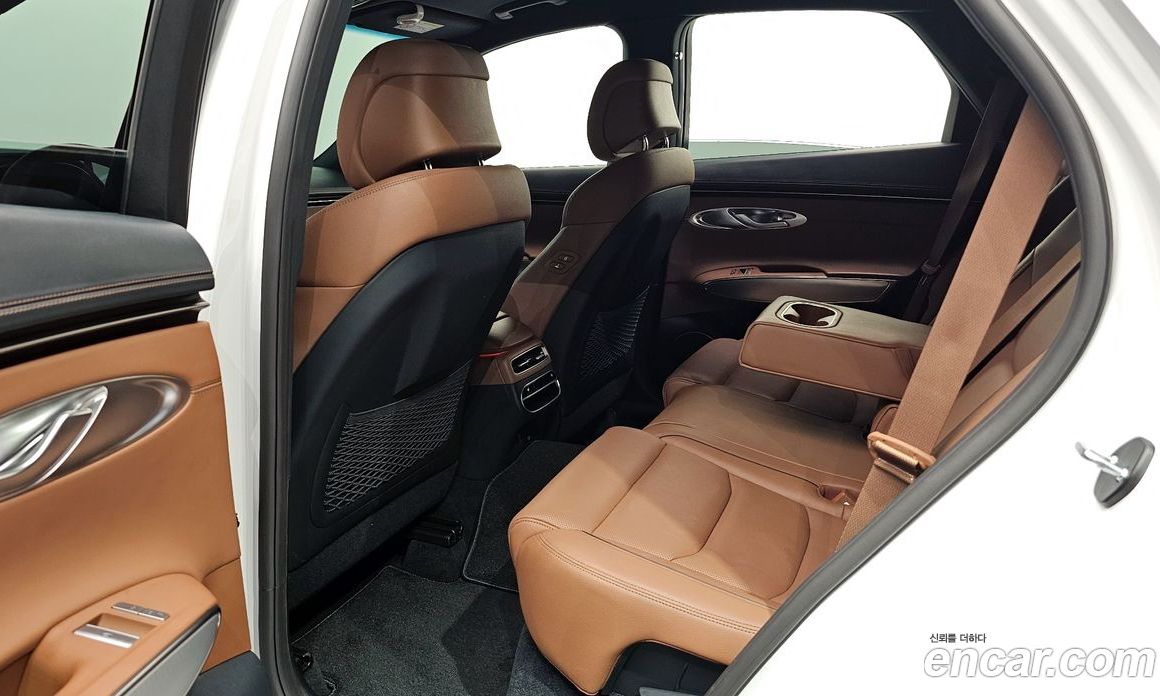 Genesis GV70 2.5T Gasoline 2WD