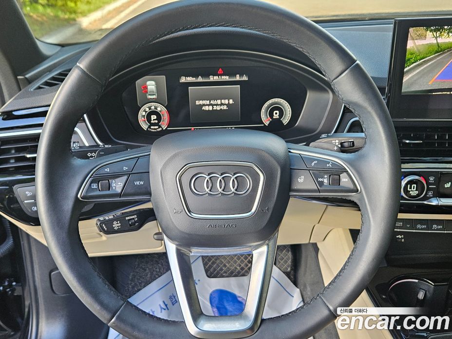 Audi A4 40 TFSI Premium