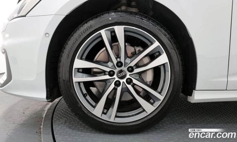 Audi A6 45 TFSI Quattro Premium