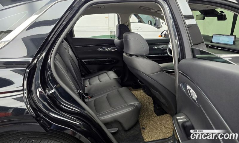 Genesis GV70 2.5T Gasoline 2WD