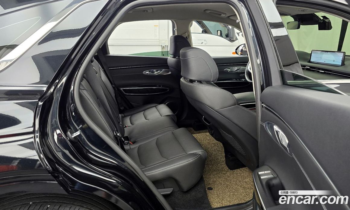 Genesis GV70 2.5T Gasoline 2WD