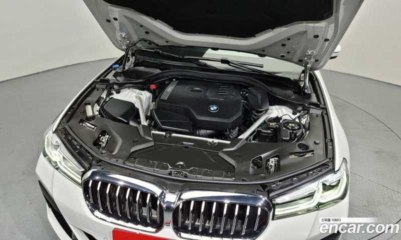 BMW 5-Series i530 M Sport Package