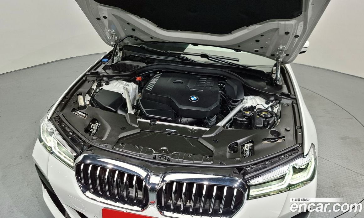 BMW 5-Series i530 M Sport Package