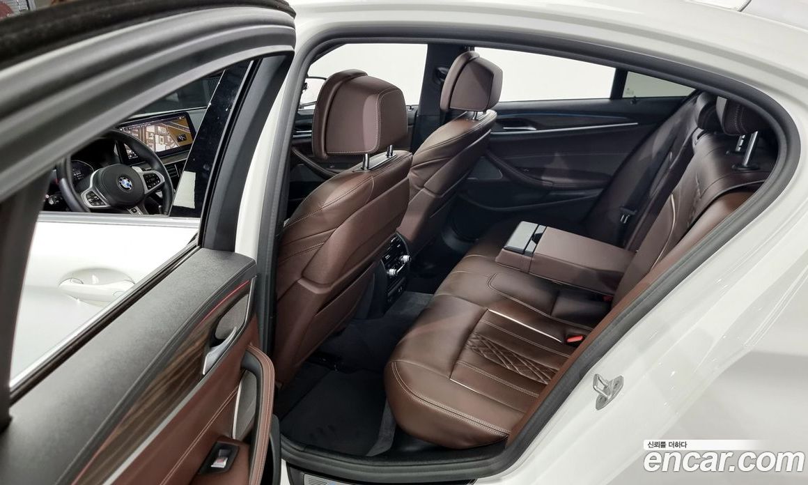 BMW 5-Series i530 M Sport Package