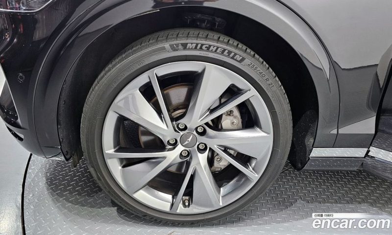 Genesis GV70 2.5T Gasoline AWD