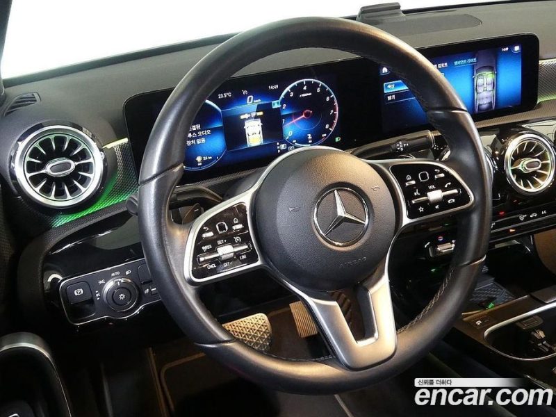 Mercedes Benz A-Class A220 Sedan