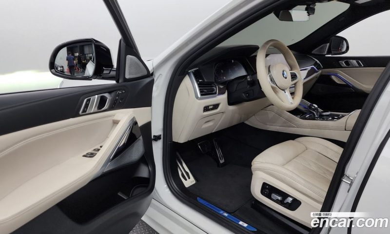 BMW X6 xDrive40i M Sports Online Exclusive Edition