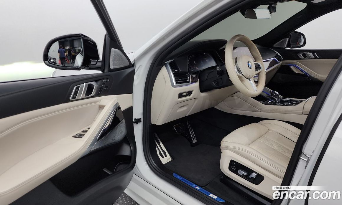 BMW X6 xDrive40i M Sports Online Exclusive Edition
