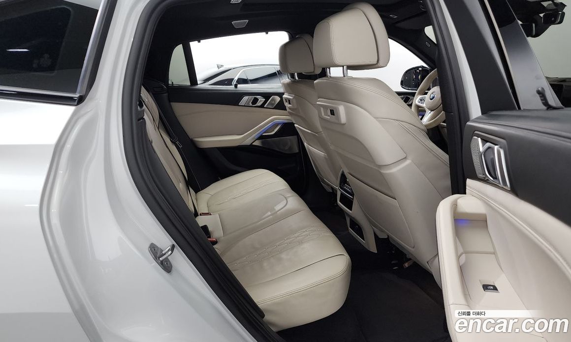 BMW X6 xDrive40i M Sports Online Exclusive Edition