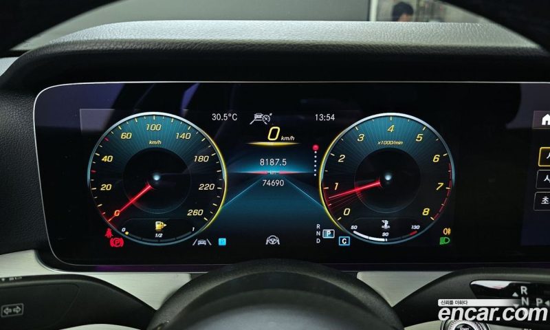 Mercedes Benz E-Class E250 Avantgarde