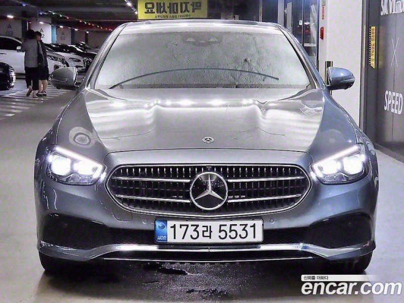 Mercedes Benz E-Class E350 4MATIC Avantgarde