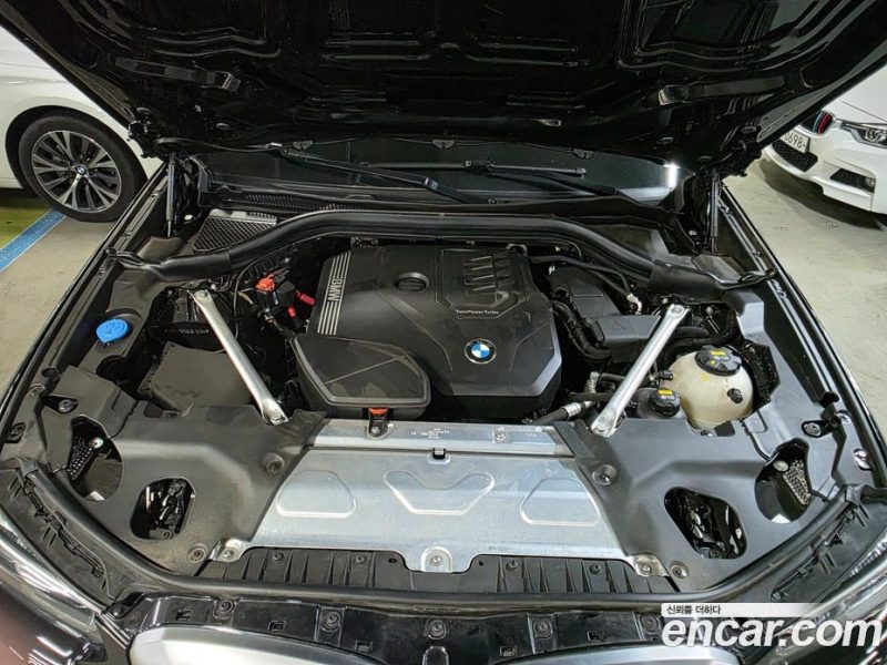 BMW X3 xDrive i20
