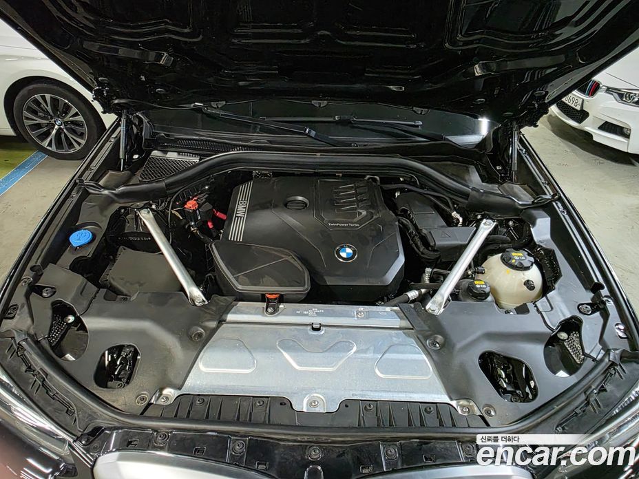 BMW X3 xDrive i20