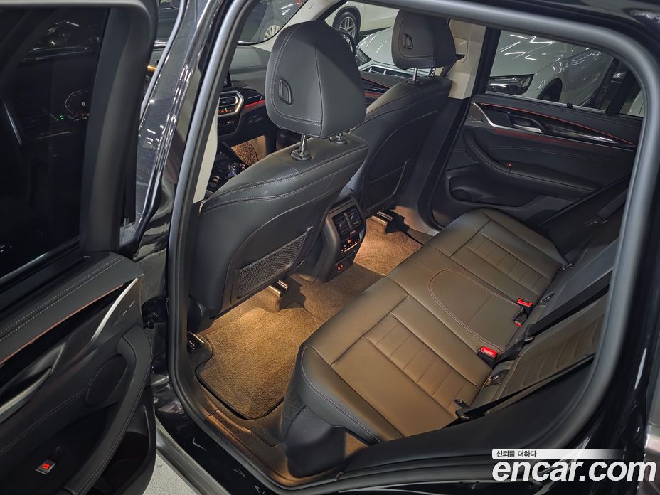 BMW X3 xDrive i20