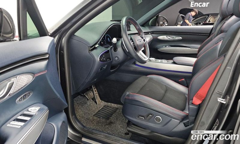 Genesis GV70 2.5T Gasoline 2WD