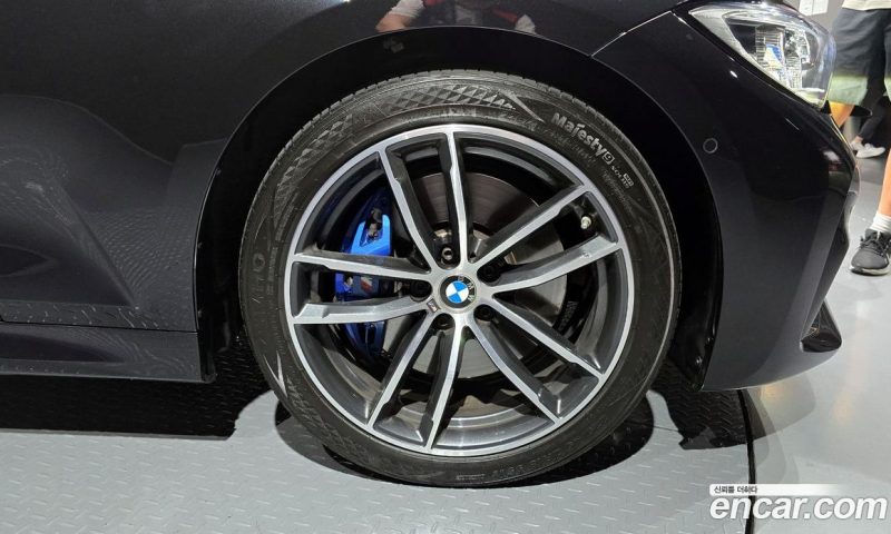 BMW 3-Series i320 Touring M Sports