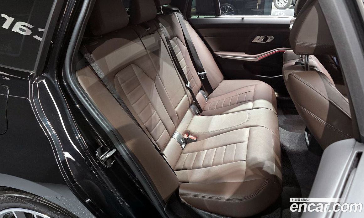 BMW 3-Series i320 Touring M Sports