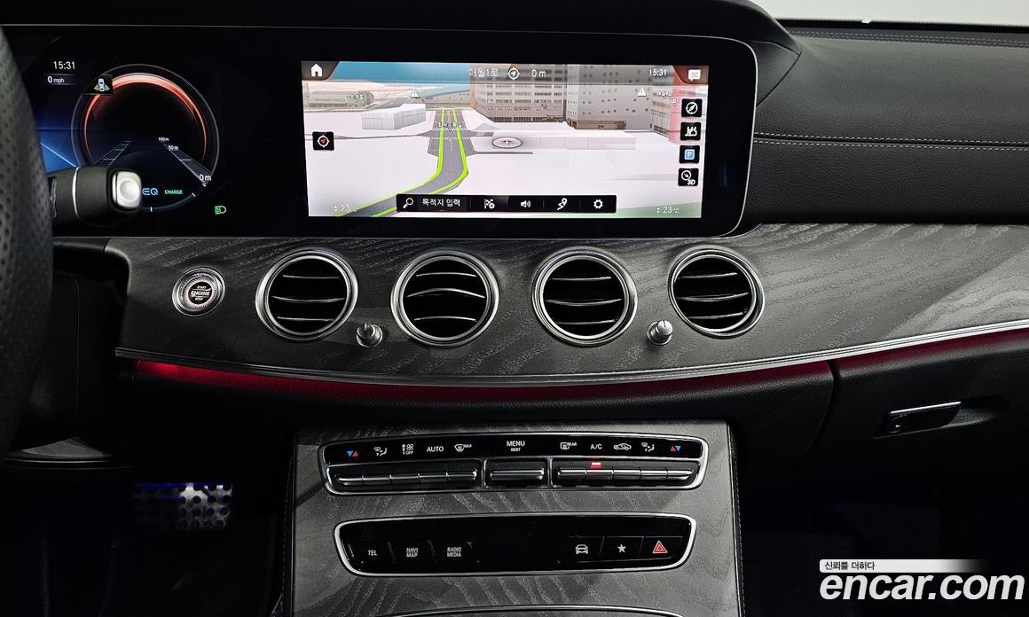 Mercedes Benz E-Class E350 4MATIC AMG Line