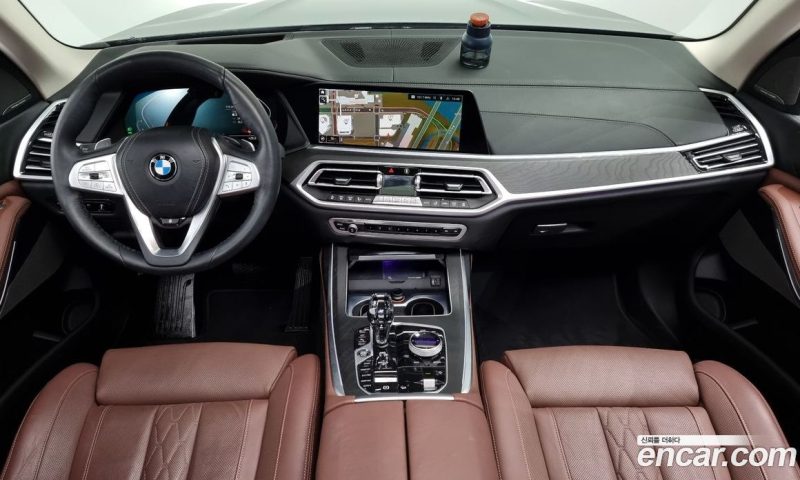 BMW X7 xDrive i40 Design Pure Excellence 7-Seater