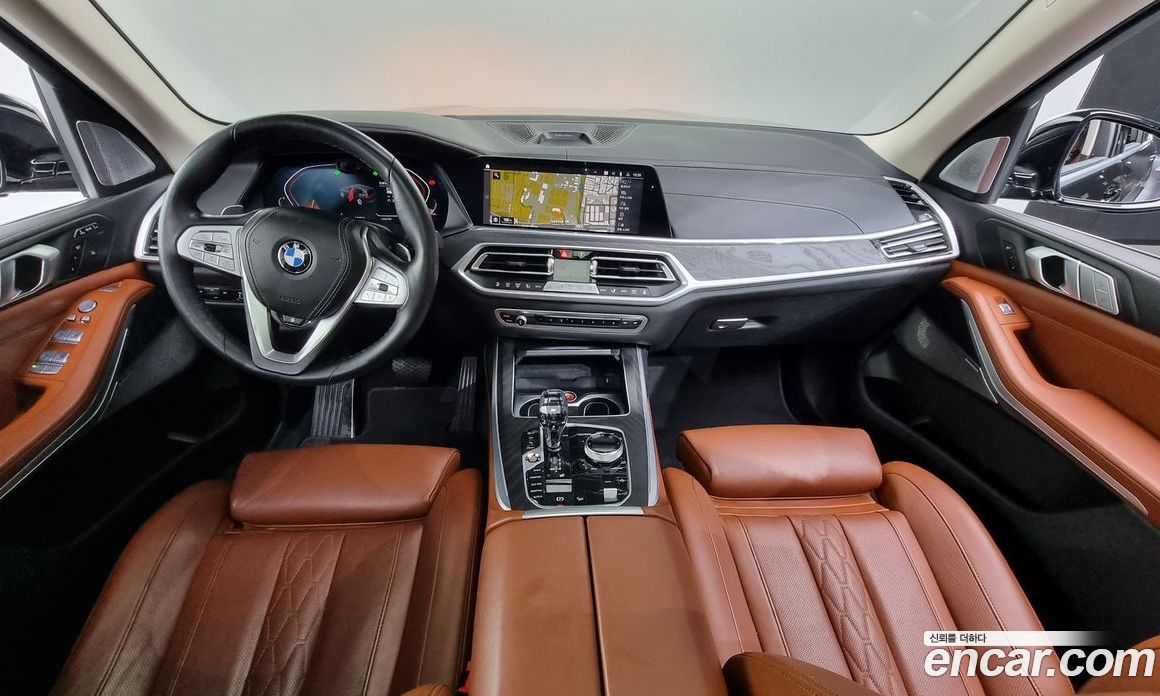 BMW X7 xDrive i40 Design Pure Excellence 7-Seater