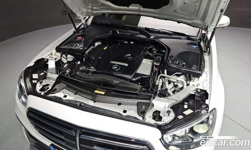 Mercedes Benz E-Class E250 Exclusive
