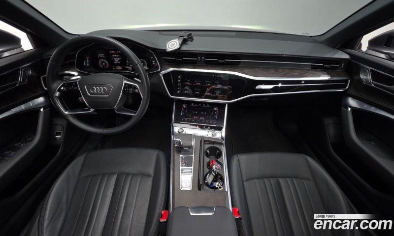 Audi A6 45 TFSI Premium