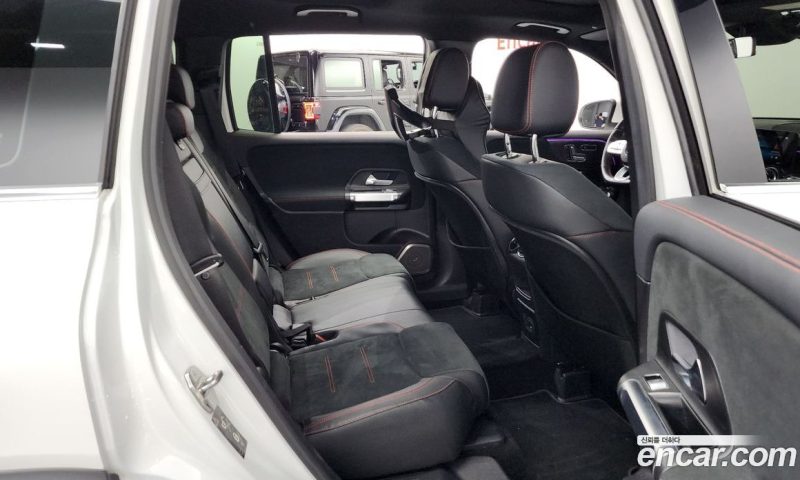 Mercedes Benz GLB-Class GLB250 4MATIC
