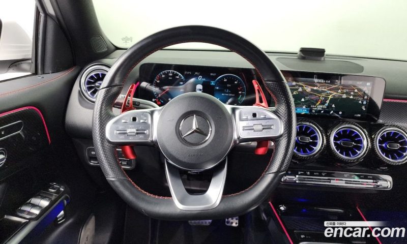 Mercedes Benz GLB-Class GLB250 4MATIC