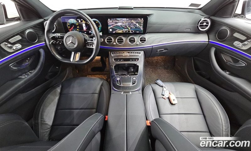 Mercedes Benz E-Class E220d 4MATIC AMG Line