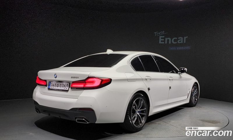 BMW 5-Series i520 M Sport