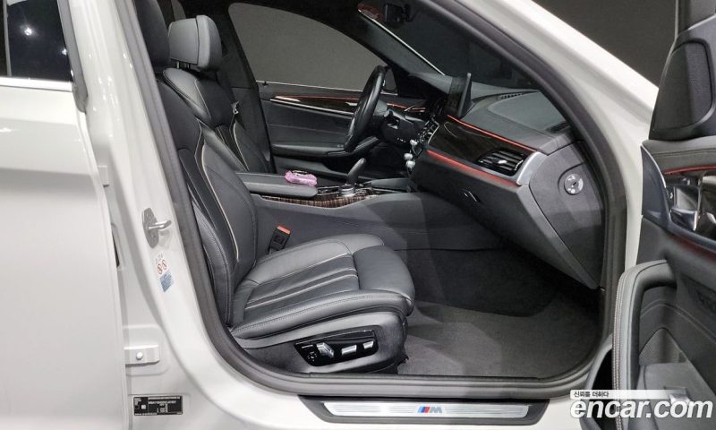 BMW 5-Series i520 M Sport