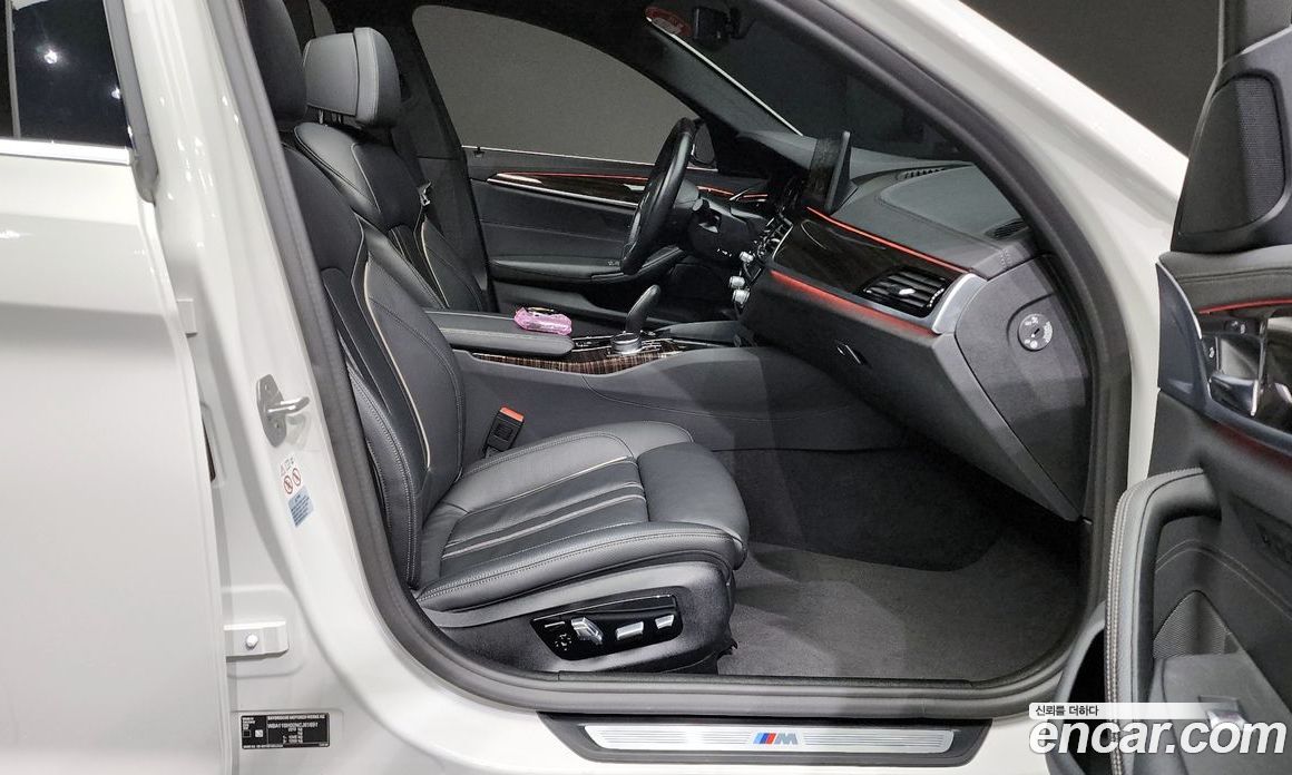 BMW 5-Series i520 M Sport