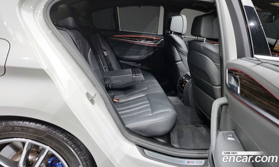BMW 5-Series i520 M Sport
