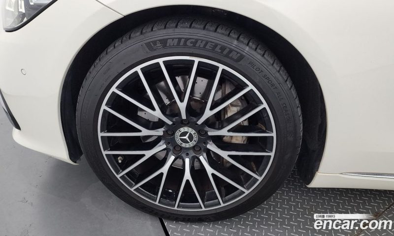Mercedes Benz S-Class S500L 4MATIC