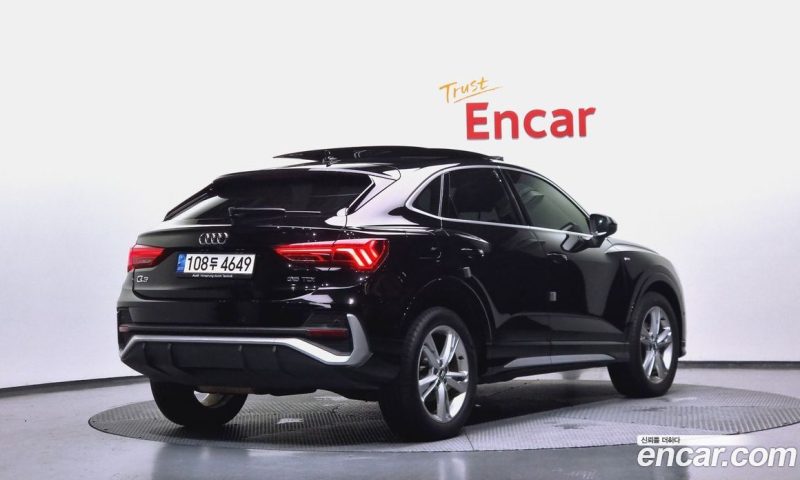 Audi Q3 35 TDI Premium Sportback