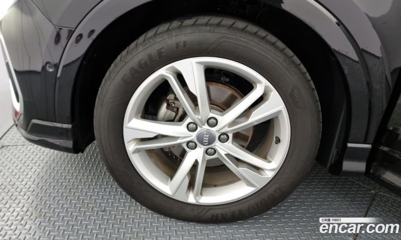 Audi Q3 35 TDI Premium Sportback