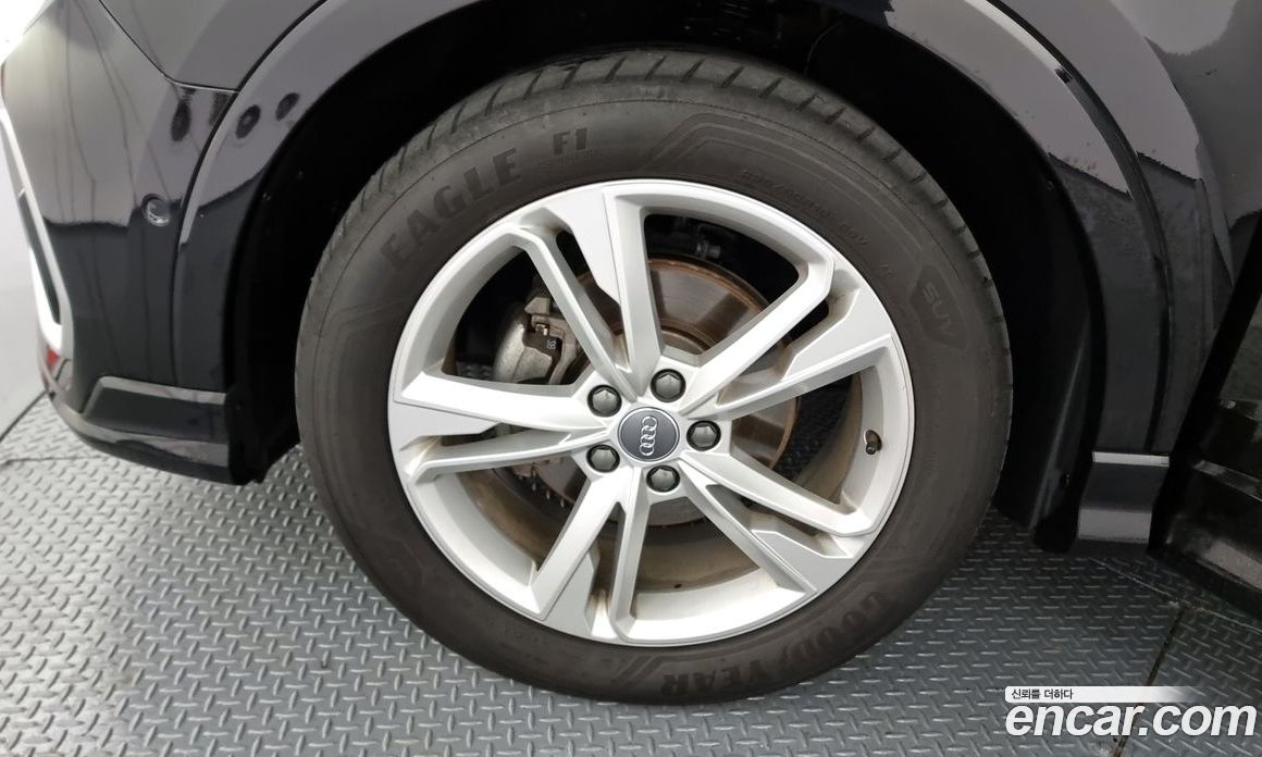 Audi Q3 35 TDI Premium Sportback