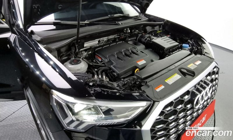 Audi Q3 35 TDI Premium Sportback