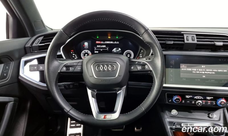 Audi Q3 35 TDI Premium Sportback
